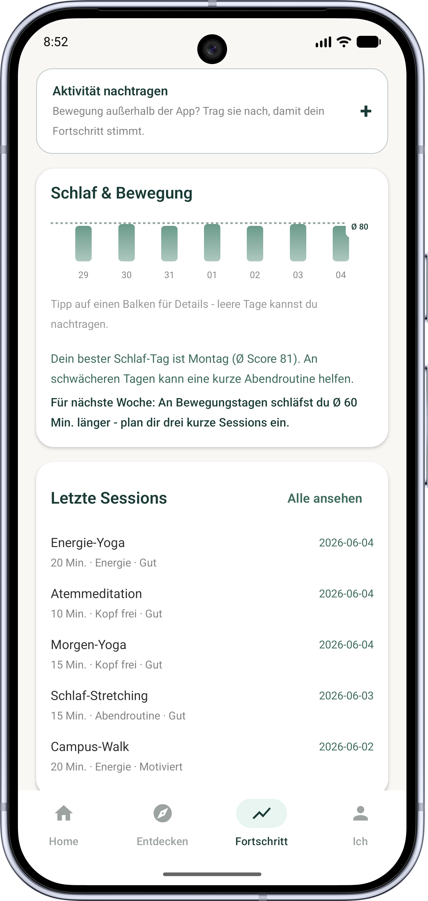 Schlaf- und Bewegungsverlauf mit Wochenchart und den letzten Einheiten.